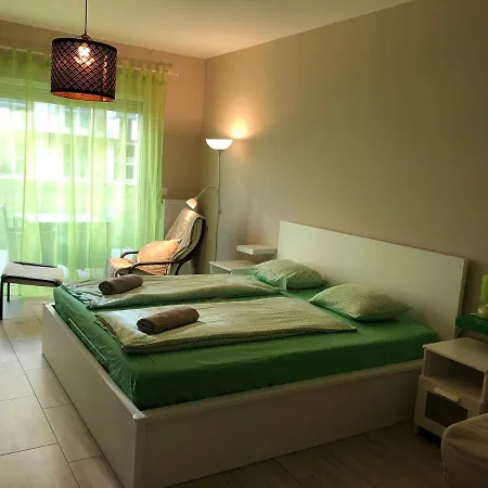Apartment Toparti Wellness Apartman Delux
